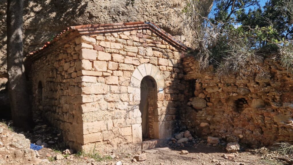 The hermitage of the Holy Trinity in Montserrat was one of the most important hermitages in the monastic complex of Montserrat.