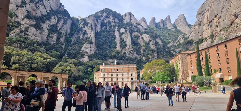 Tot Montserrat ticket with transport museum entry funicular rides and Catalan lunch